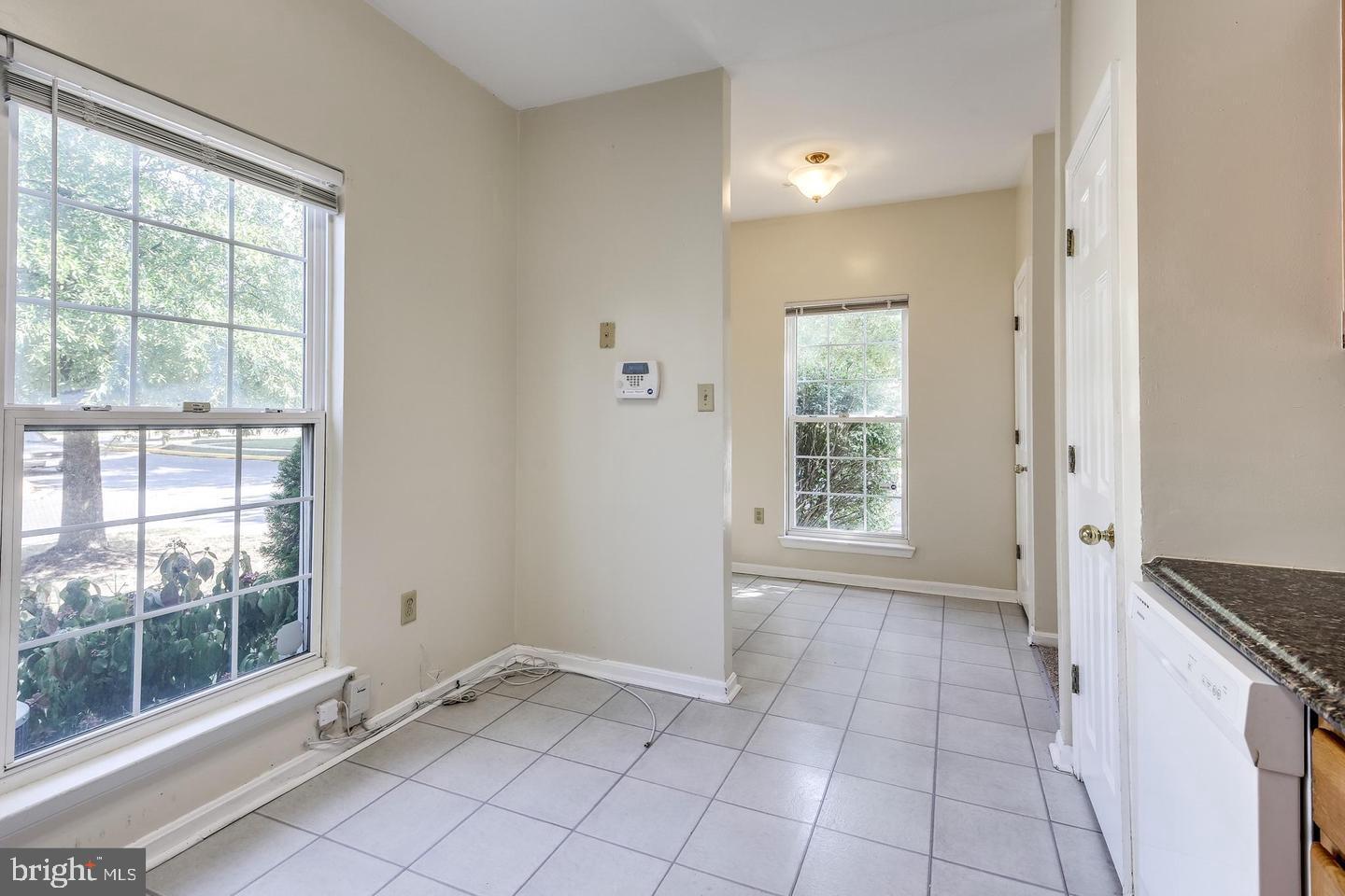 2018 Cooper Point Ct Property Photo 7