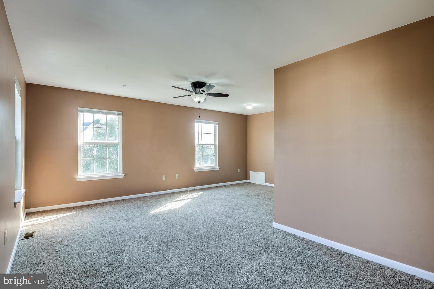 2018 Cooper Point Ct Property Photo 15