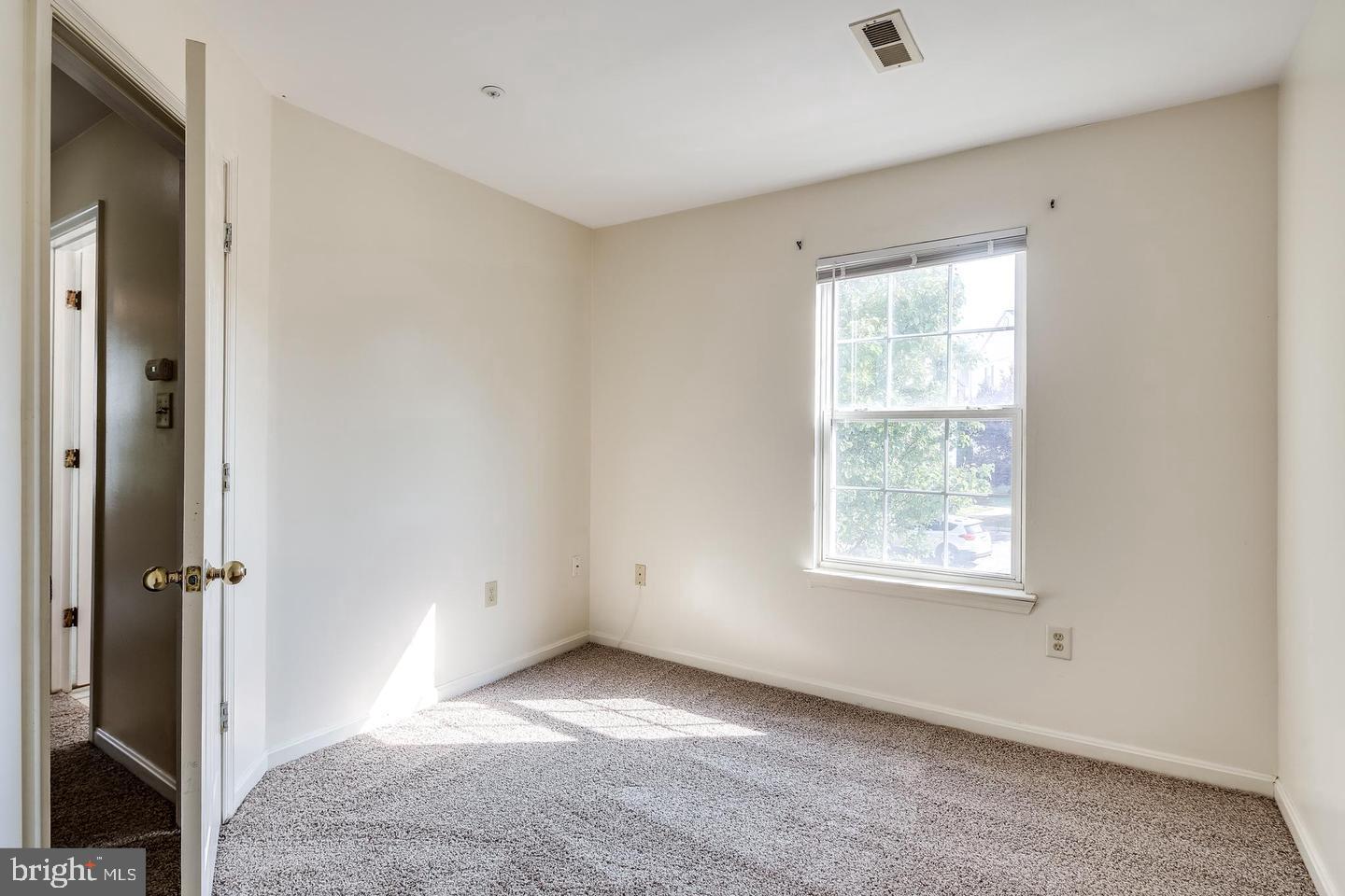 2018 Cooper Point Ct Property Photo 19