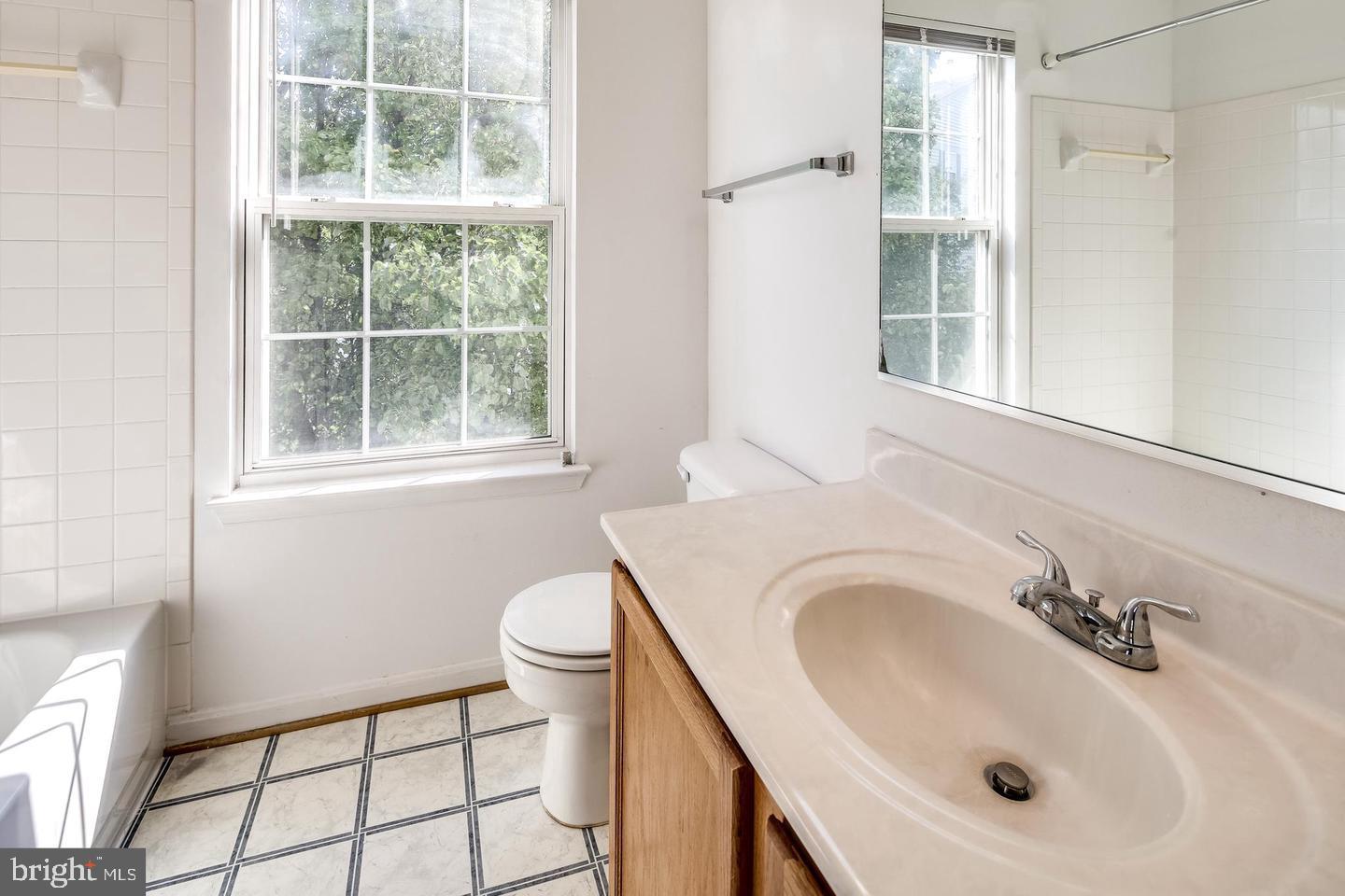 2018 Cooper Point Ct Property Photo 22