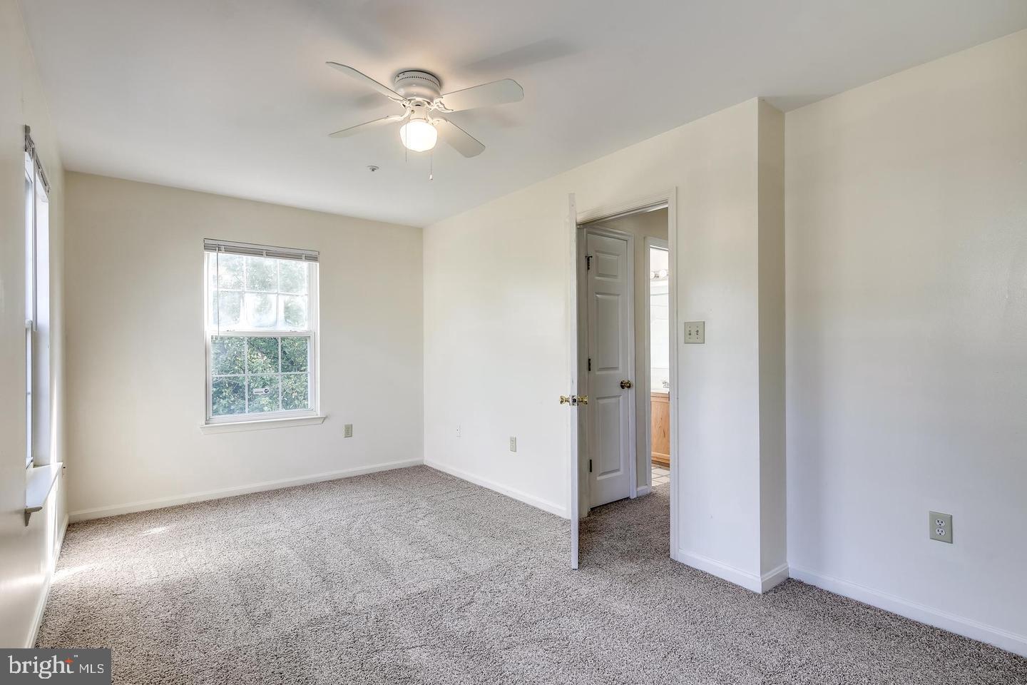 2018 Cooper Point Ct Property Photo 25