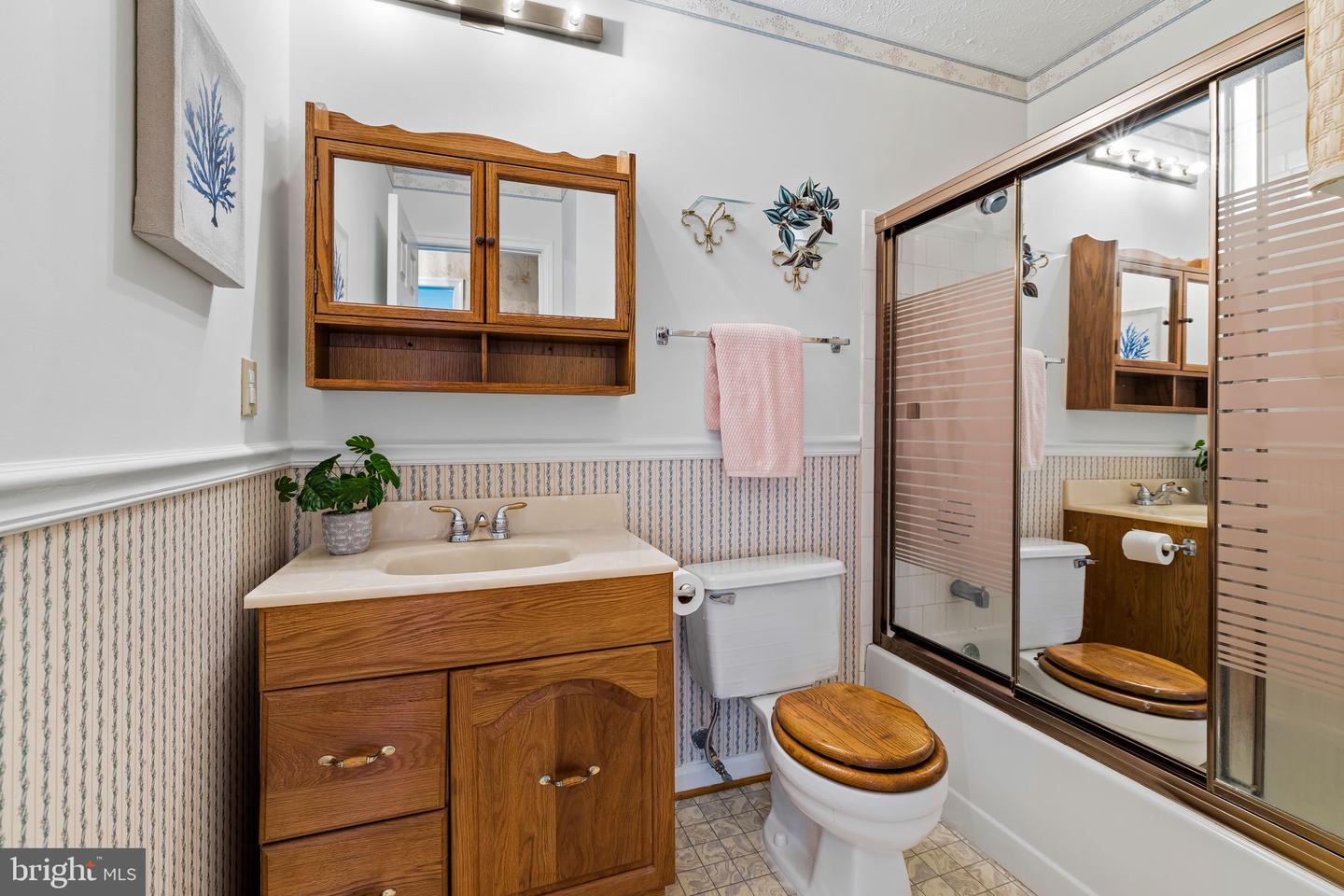 7792 Kawshek Path Property Photo 17