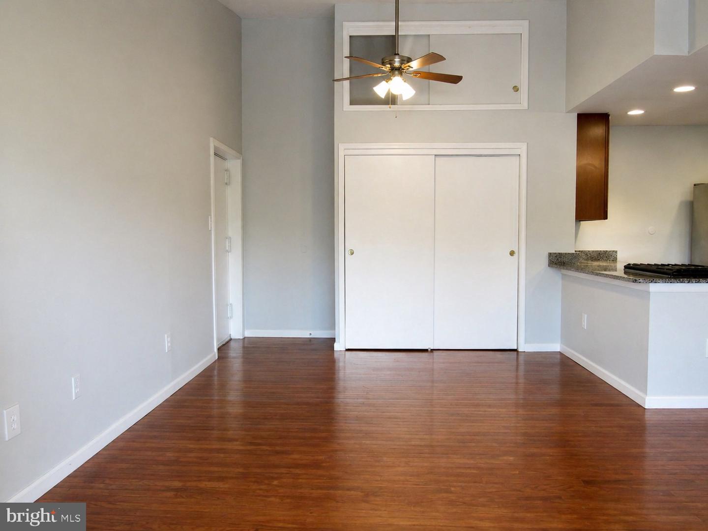 108 Mountain Rd #3d Property Photo 5