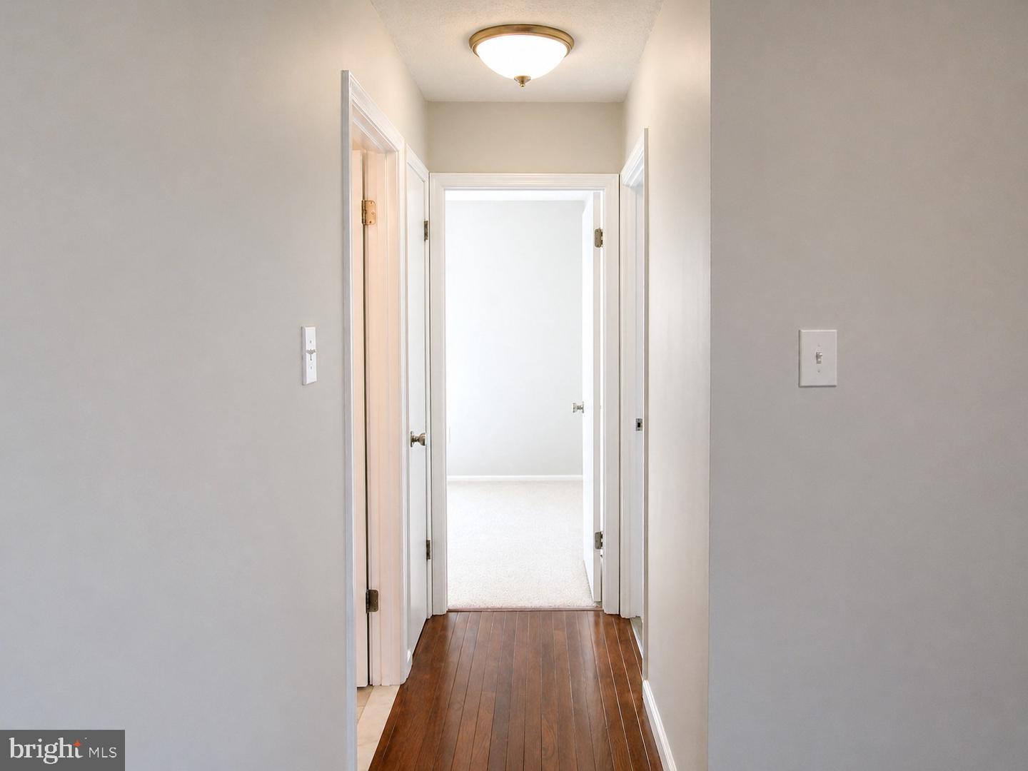 108 Mountain Rd #3d Property Photo 8