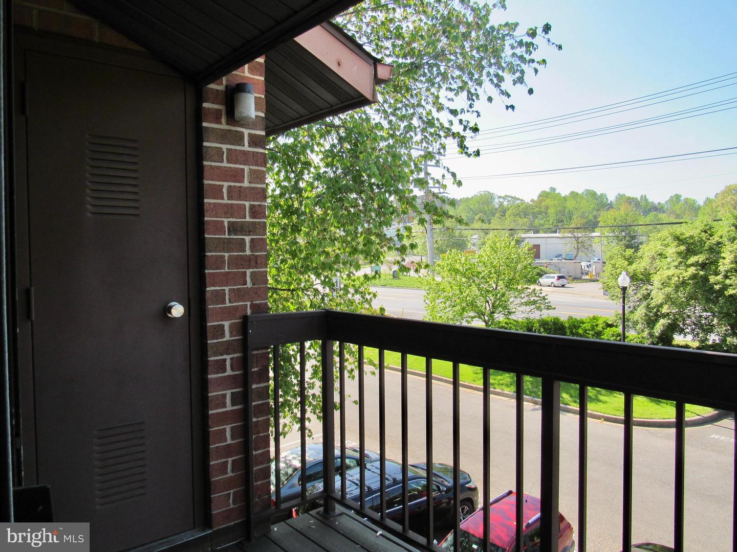 108 Mountain Rd #3d Property Photo 16