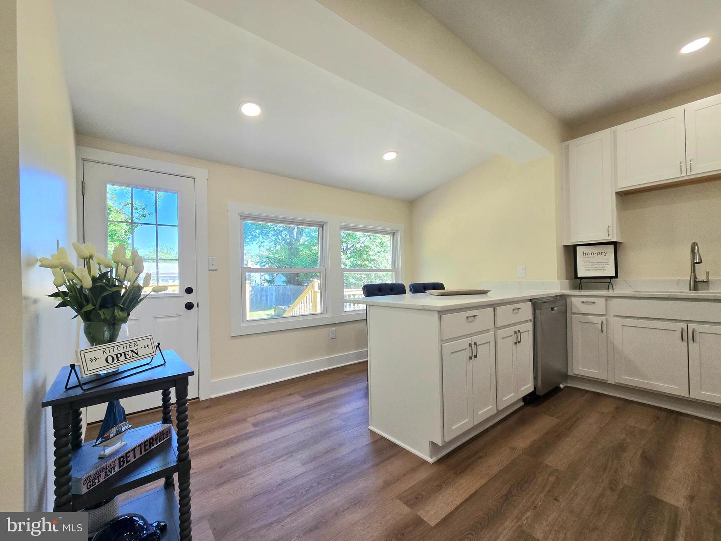 261 Arundel Rd Property Photo 11