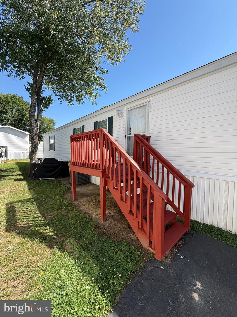 7959 Telegraph Rd #trlr 114 Property Photo 2