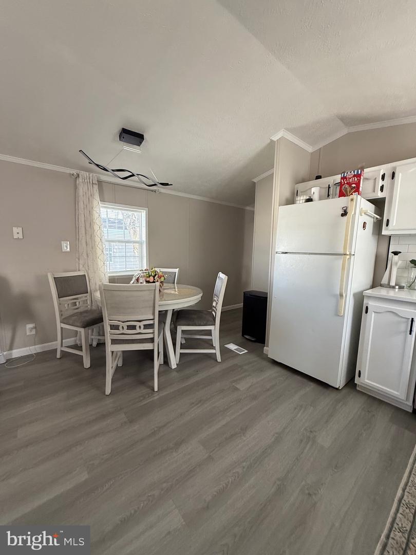 7959 Telegraph Rd #trlr 114 Property Photo 11