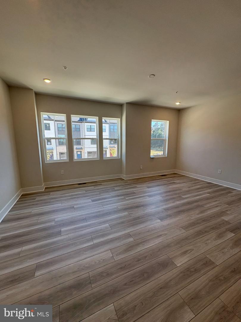 7728 Red Moon Way Property Photo 7
