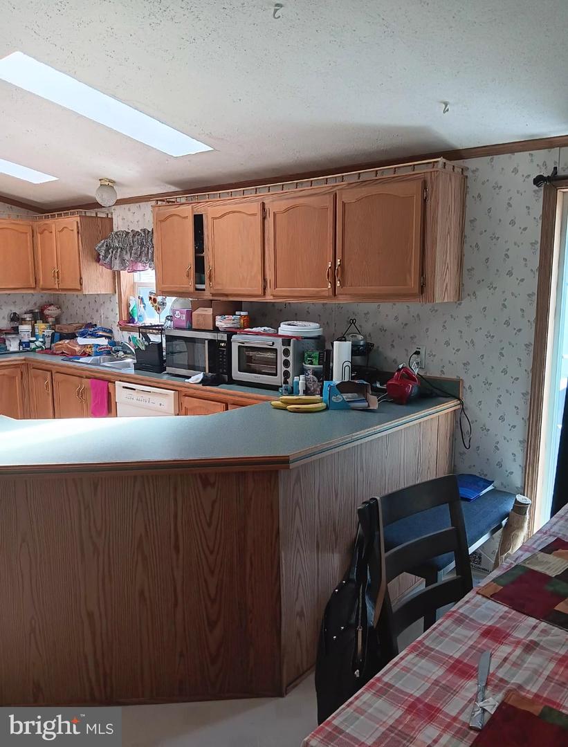8023 Fair Breeze Dr Property Photo 8
