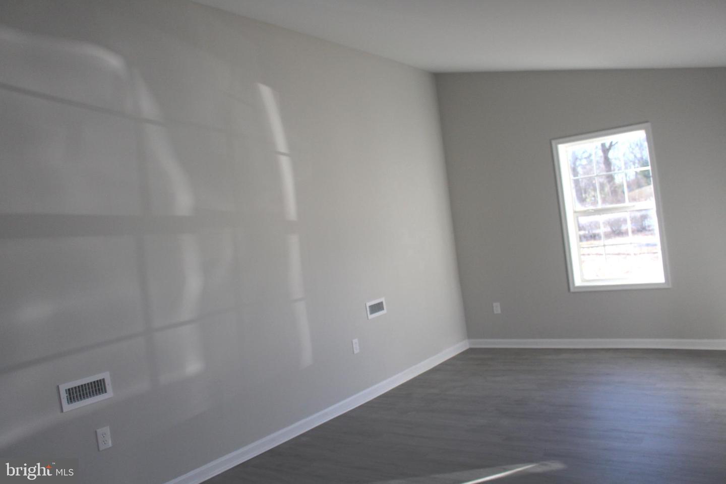 7967 Foster Ave Property Photo 36