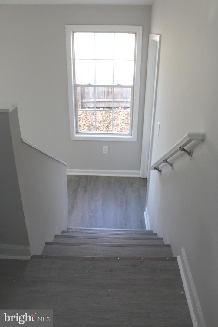 7967 Foster Ave Property Photo 37