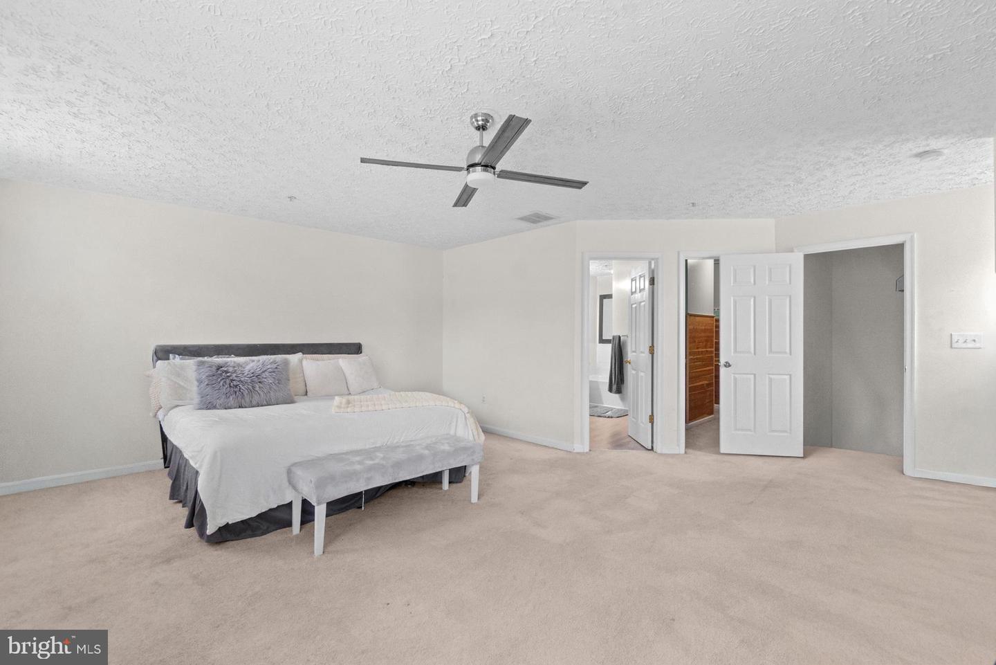 10-a Ironstone Ct Property Photo 11
