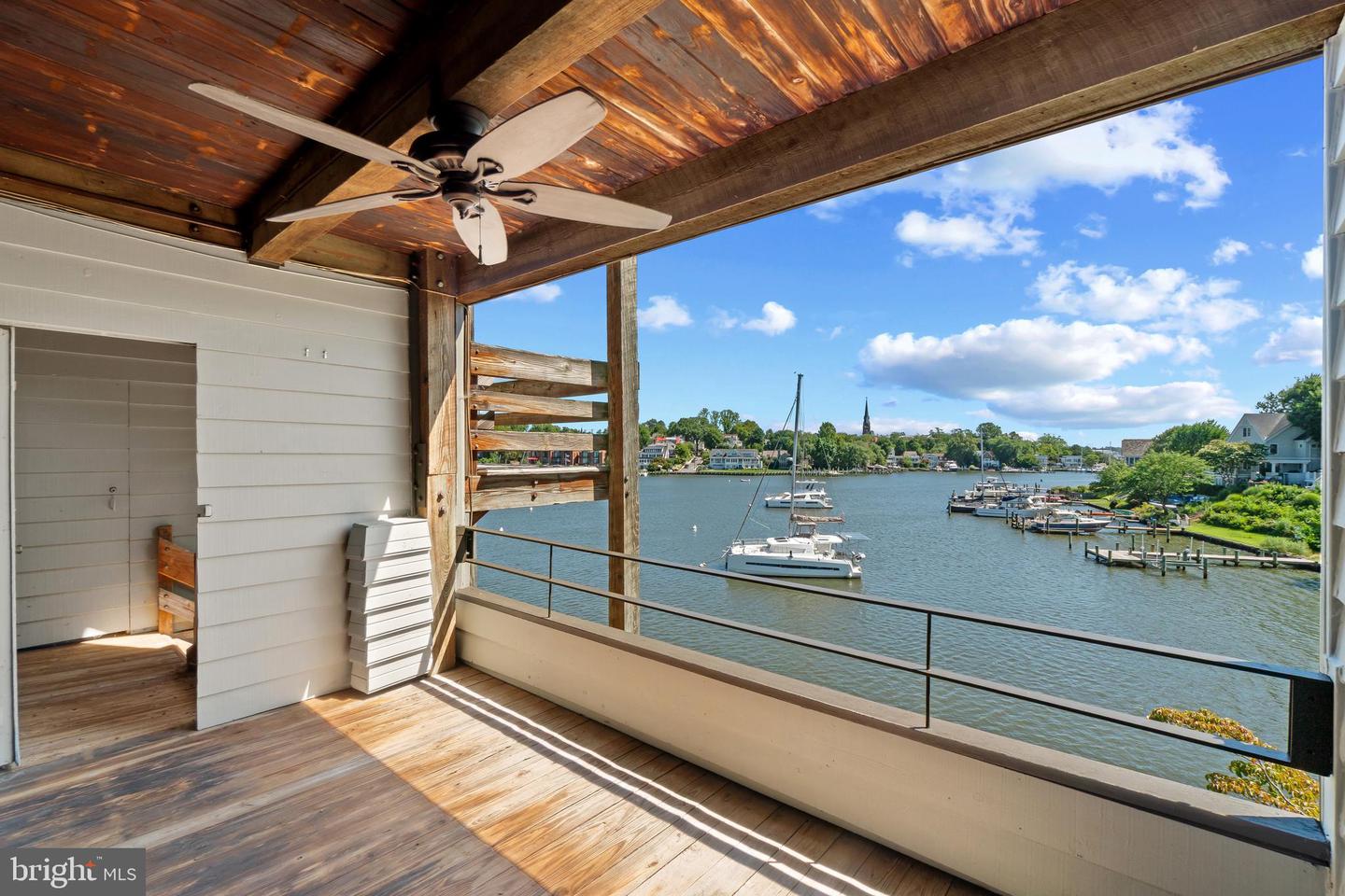 15 President Point Dr #b2 Property Photo 3