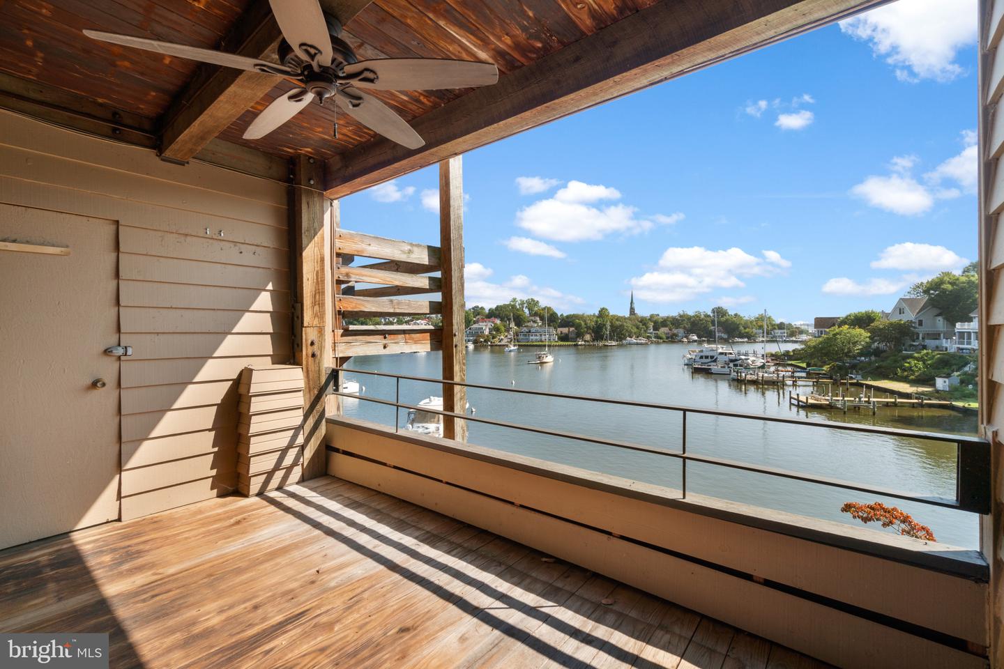 15 President Point Dr #b2 Property Photo 4