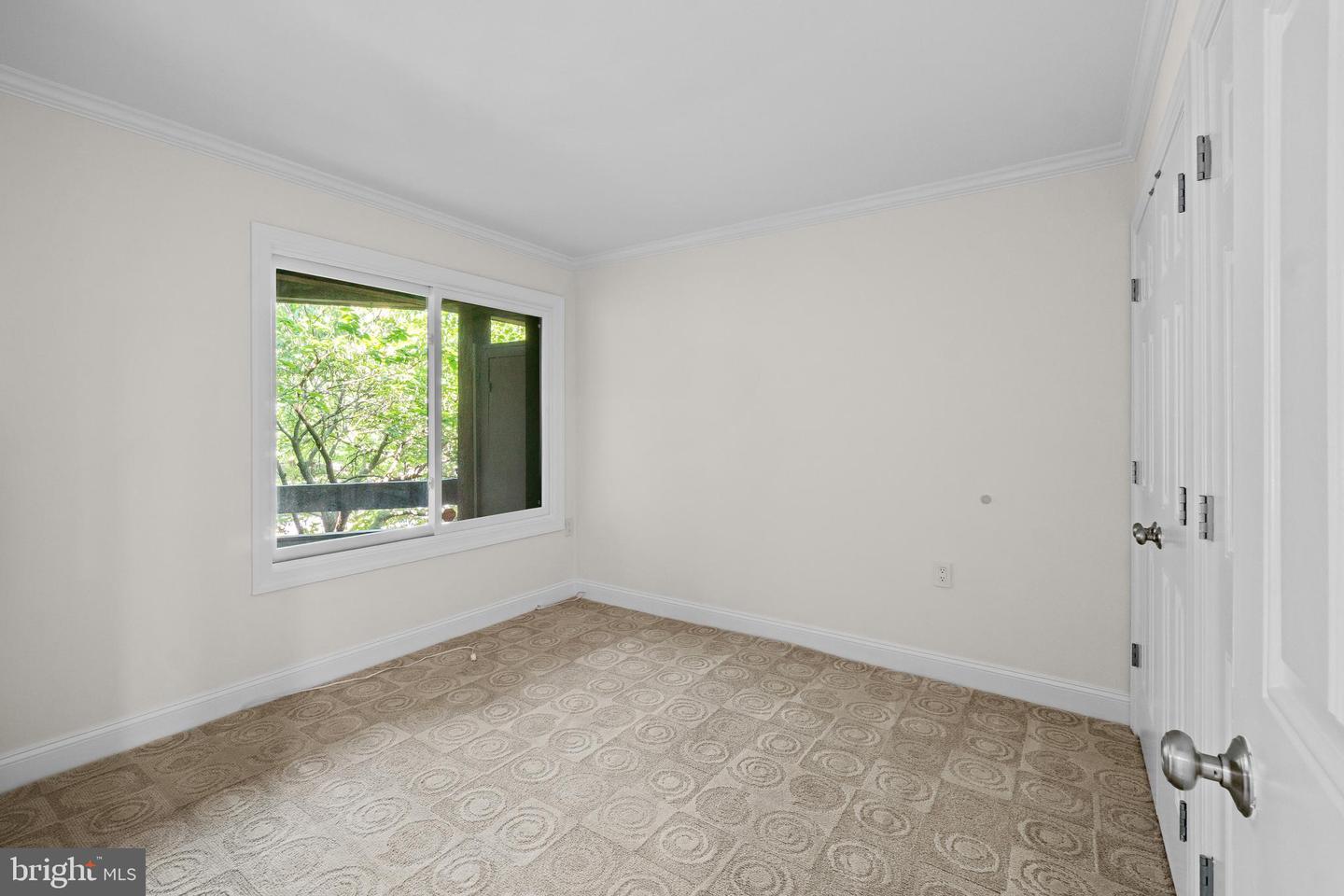 15 President Point Dr #b2 Property Photo 27