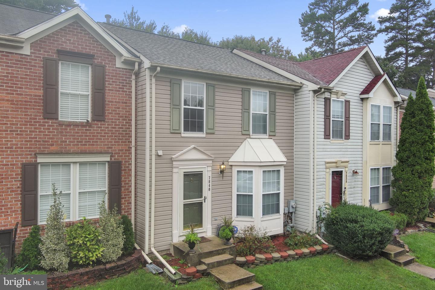 7840 Foxfarm Ln Property Photo 1