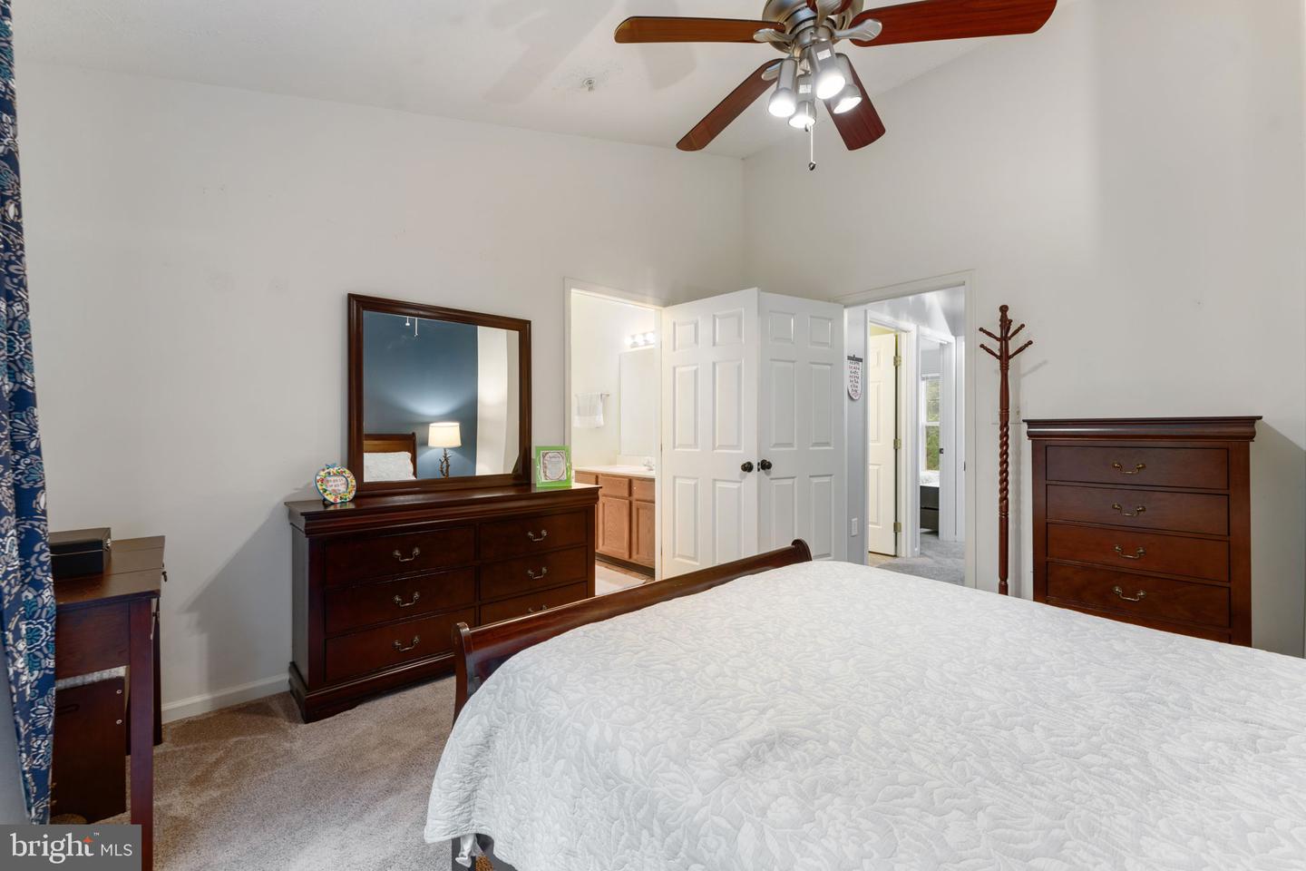 7840 Foxfarm Ln Property Photo 17