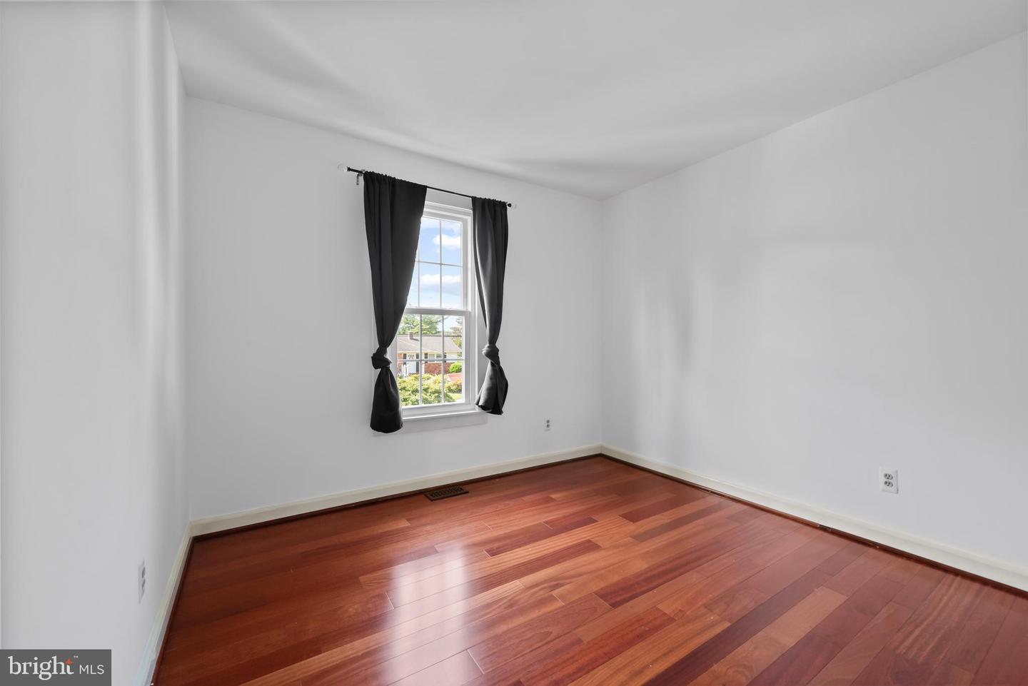 1023 Tudor Dr Property Photo 30