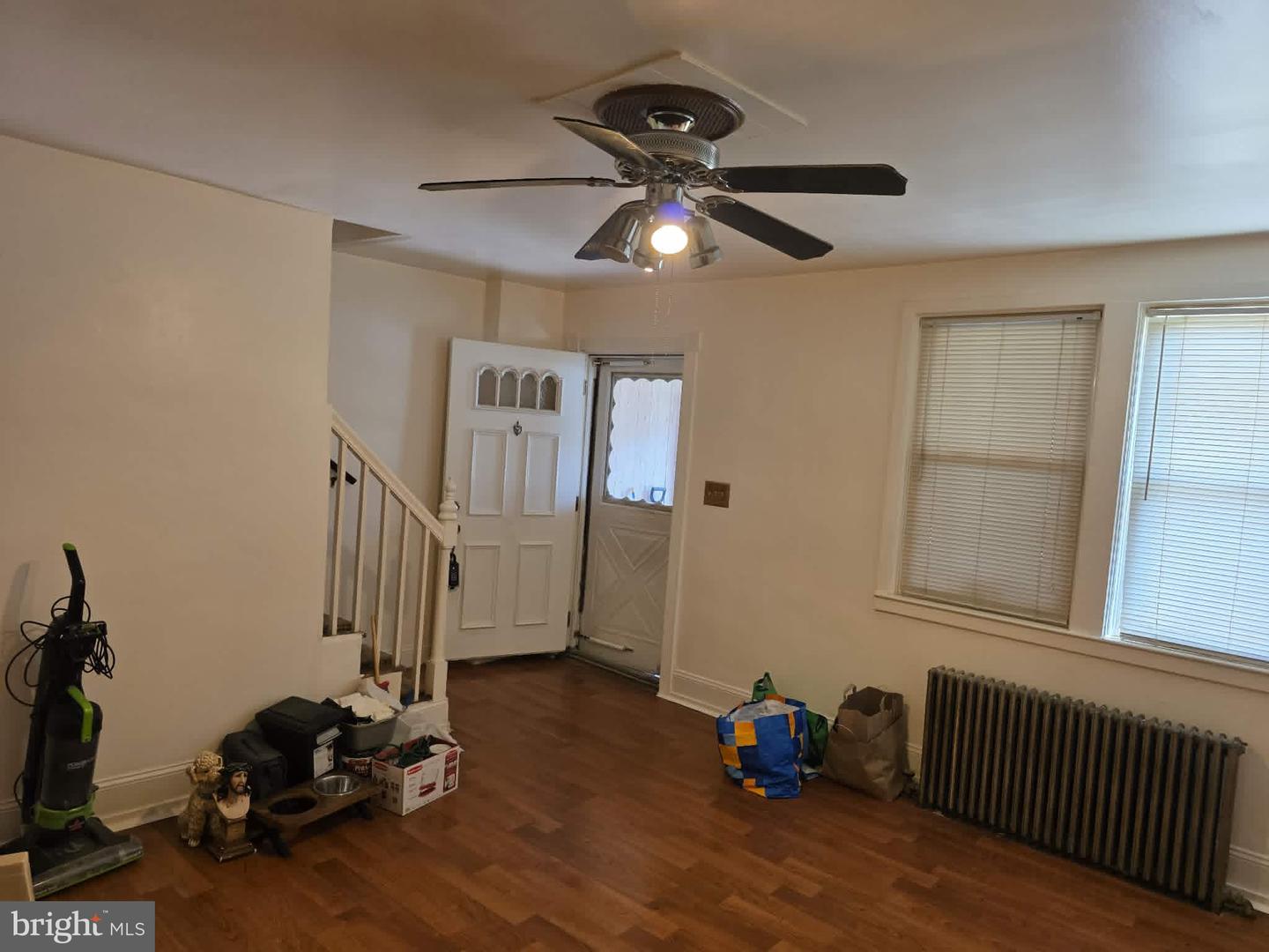 237 W Meadow Rd Property Photo 5