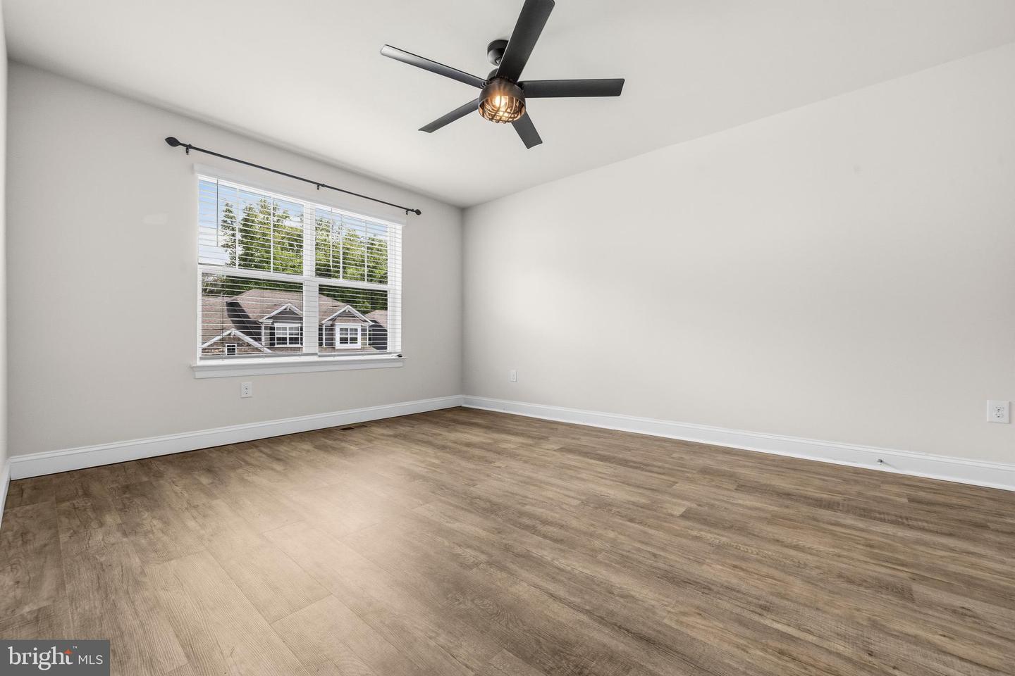 2811 Broad Wing Dr Property Photo 35