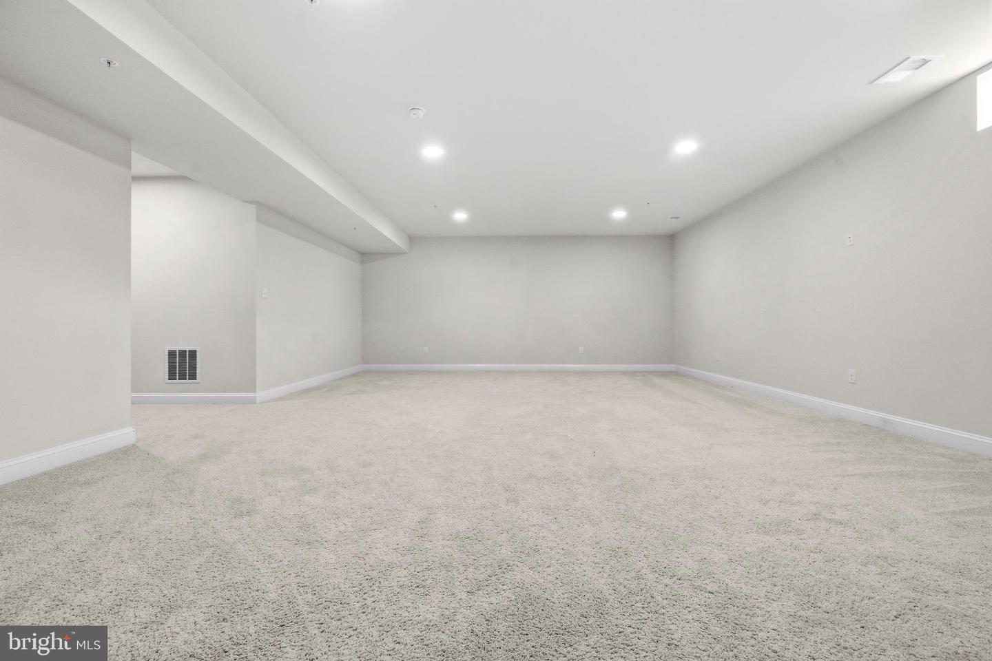 2811 Broad Wing Dr Property Photo 40