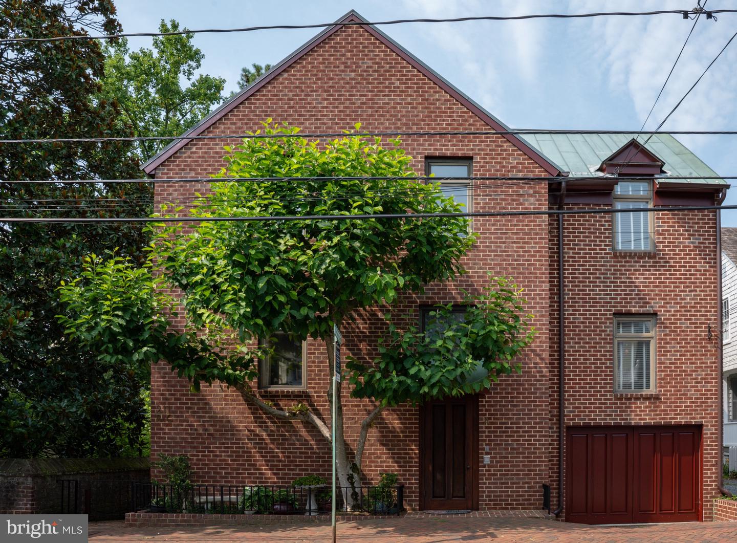 211-a King George St #a Property Photo 1