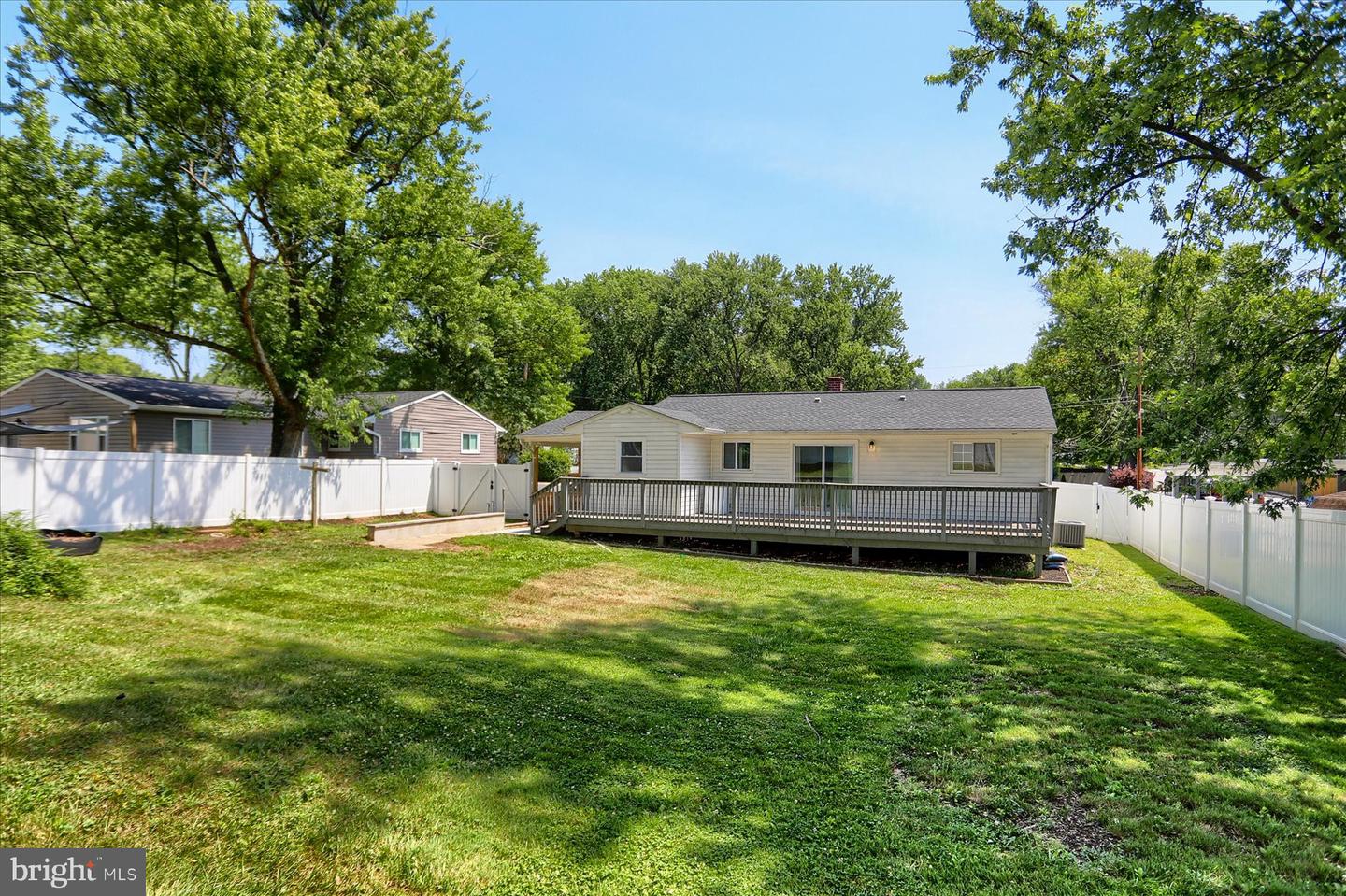 573 Rita Dr Property Photo 43