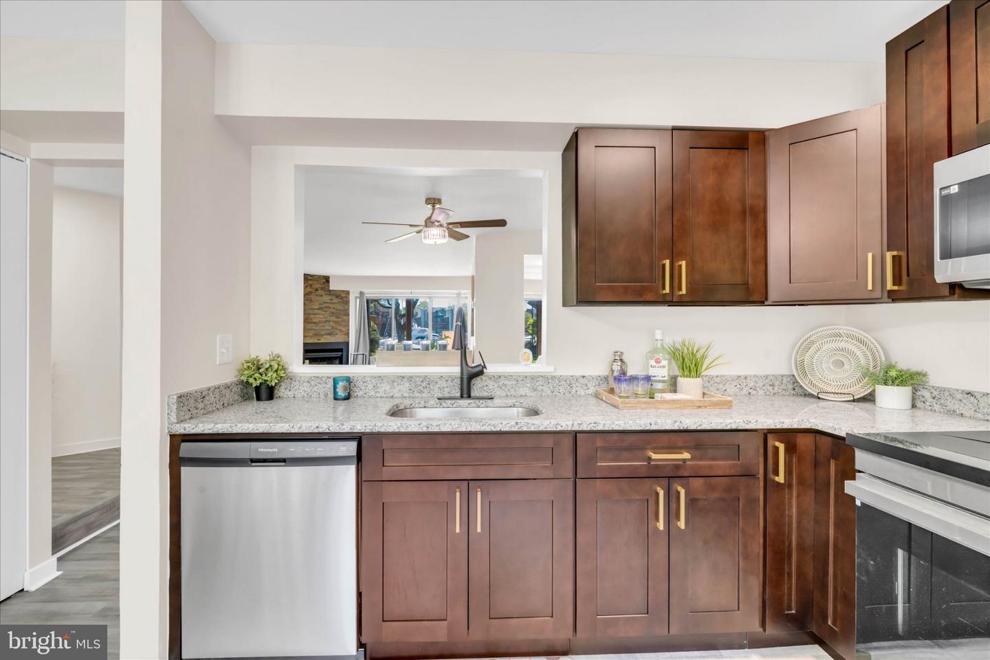 7036 Harbour Village Ct #t1 Property Photo 16