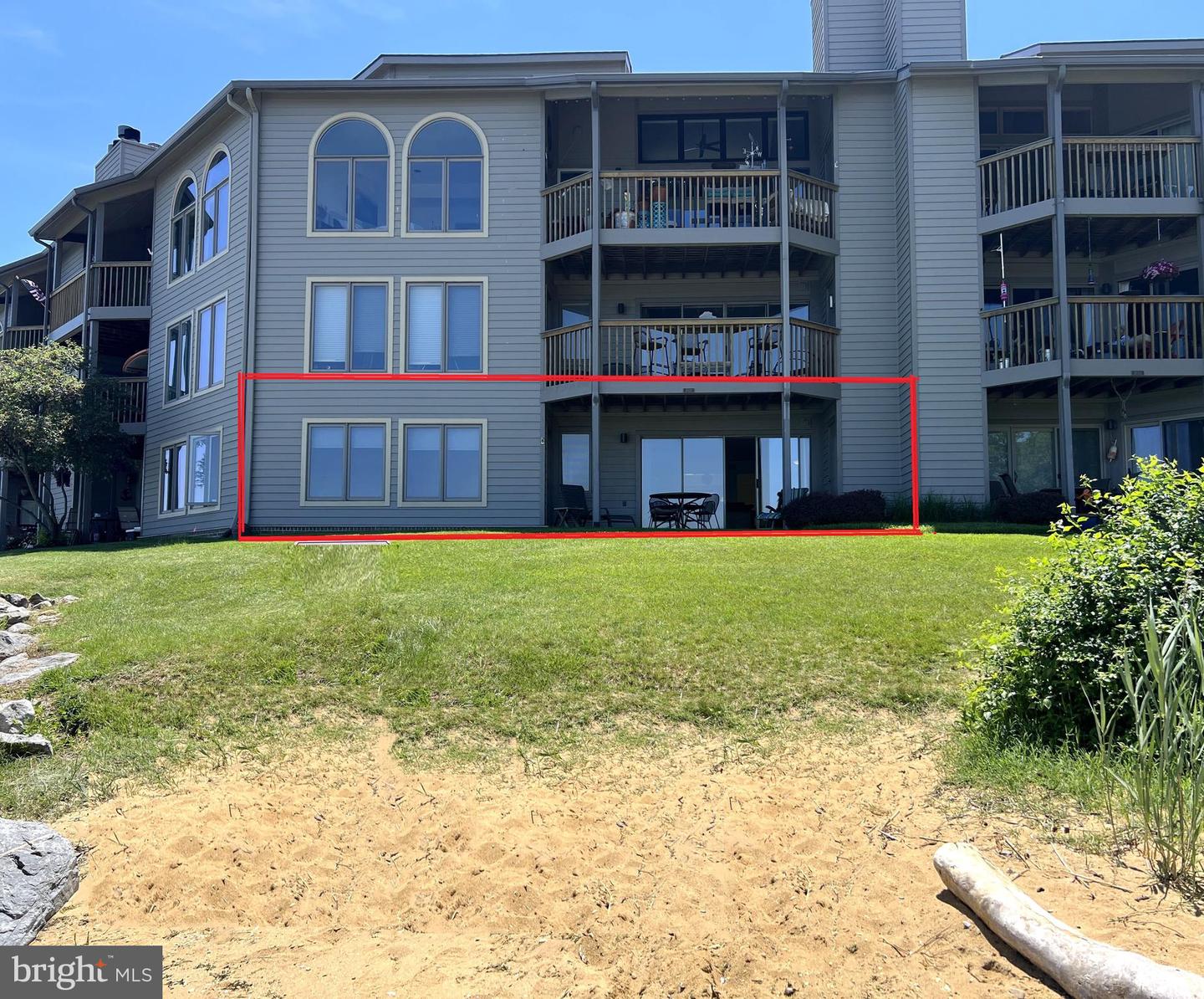 2020 Quay Village Ct #t1 Property Photo 3