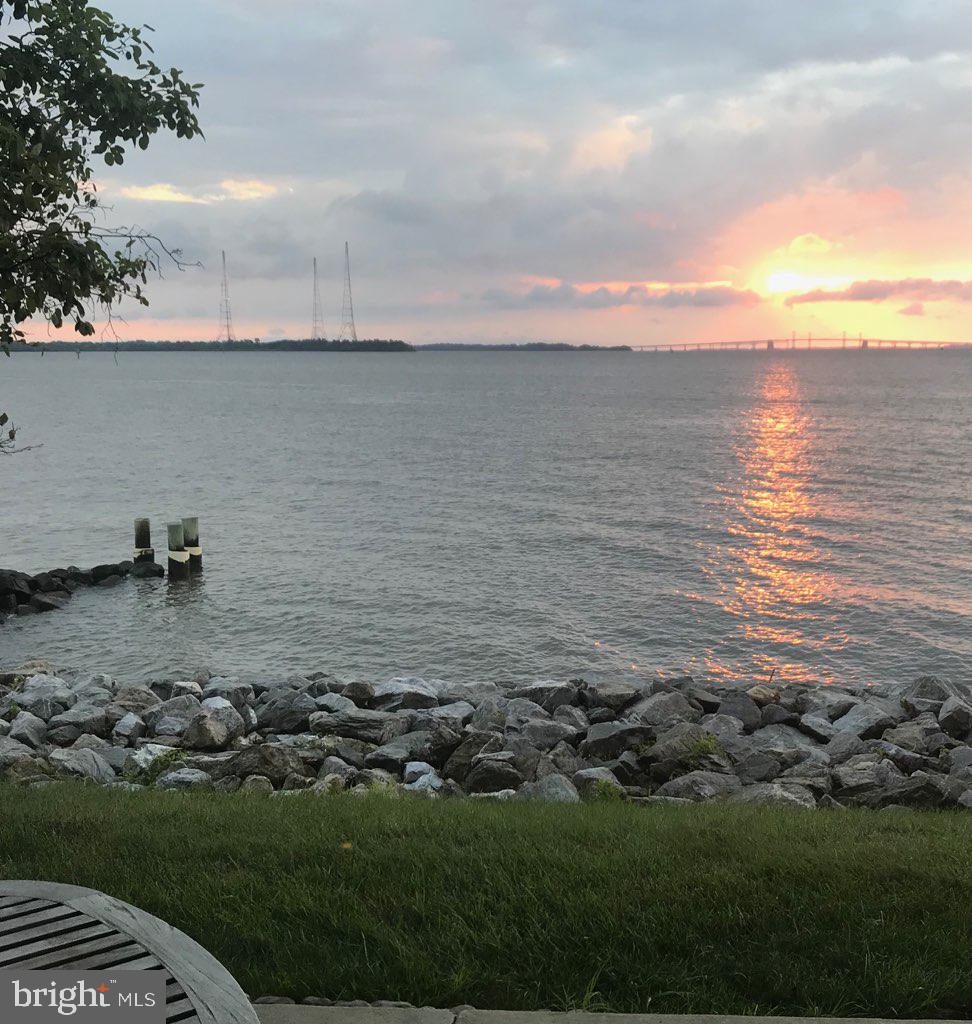 2020 Quay Village Ct #t1 Property Photo 6