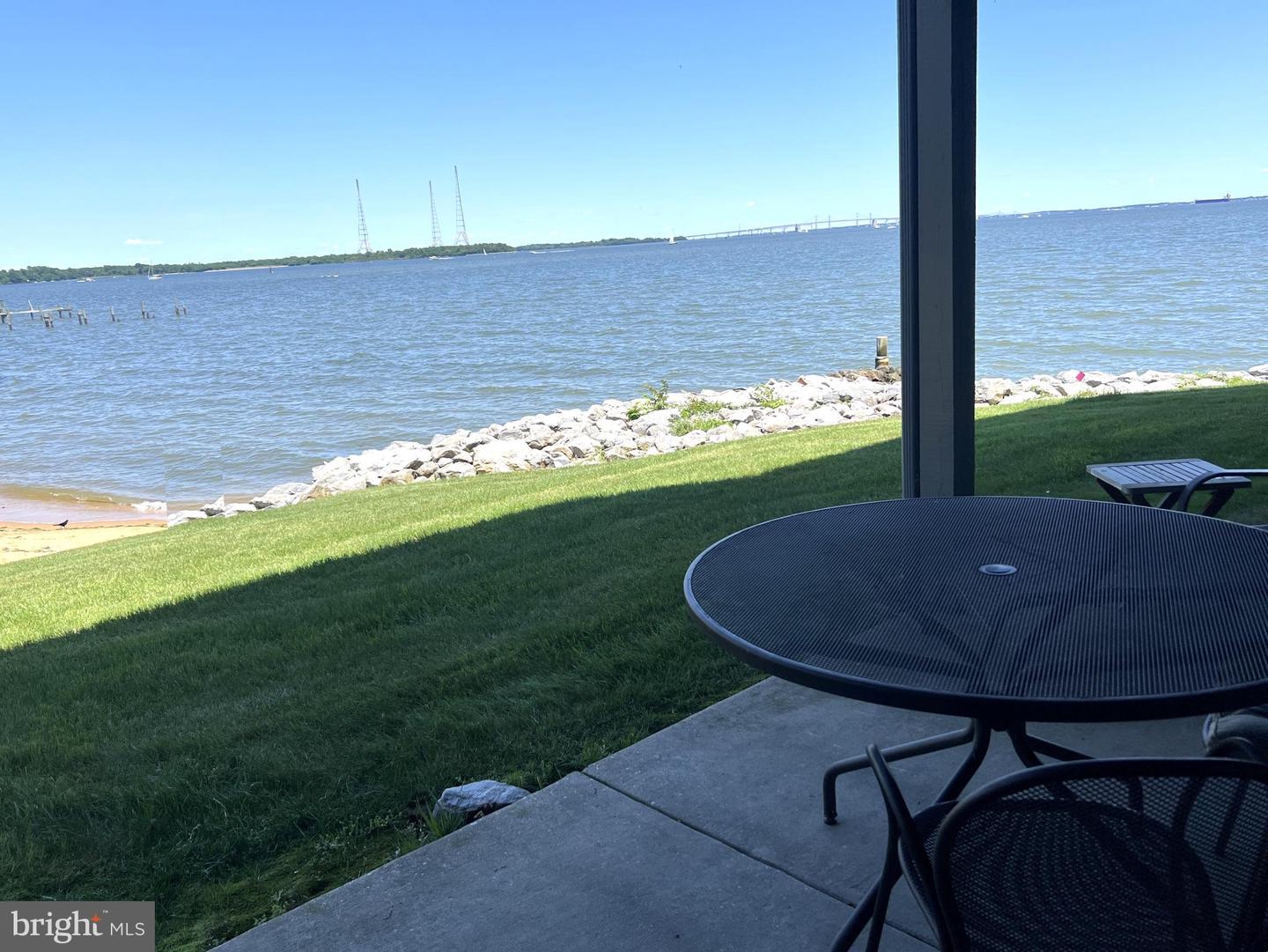 2020 Quay Village Ct #t1 Property Photo 7