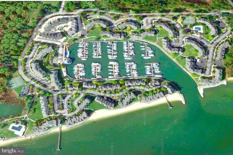 2020 Quay Village Ct #t1 Property Photo 28
