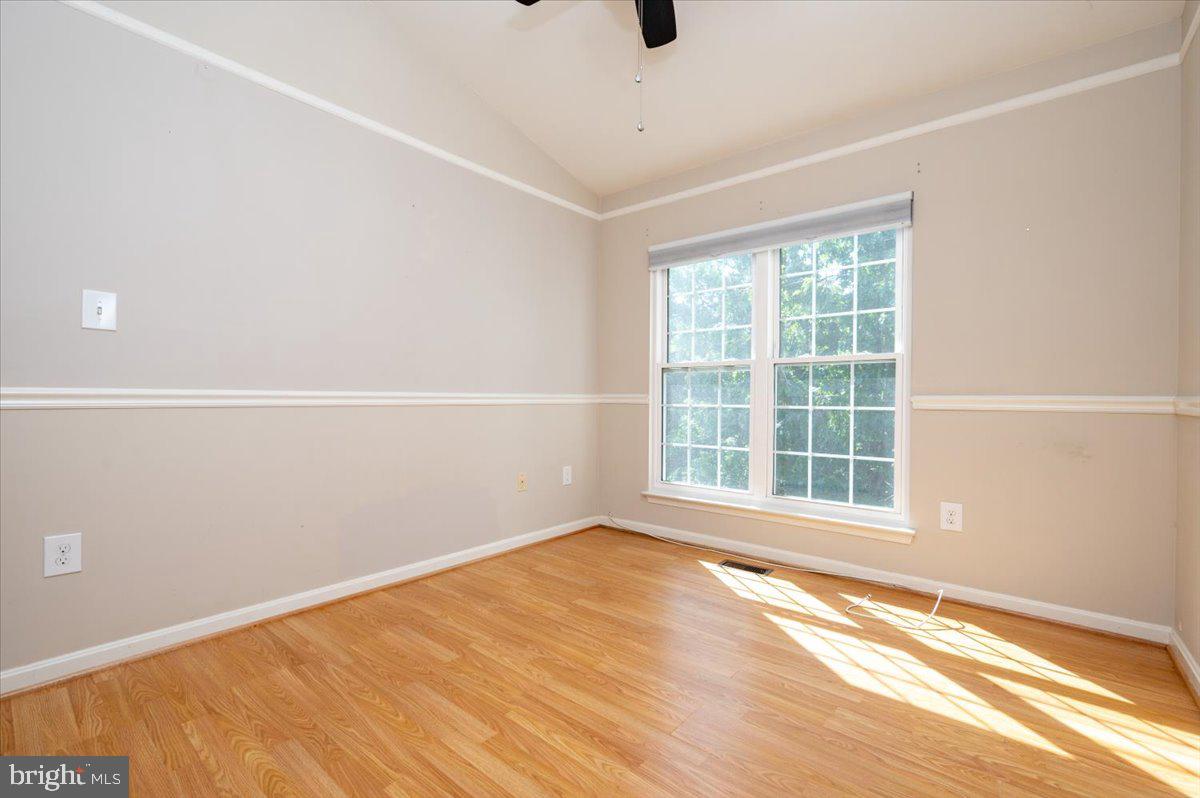 2209 Commissary Cir #284 Property Photo 9