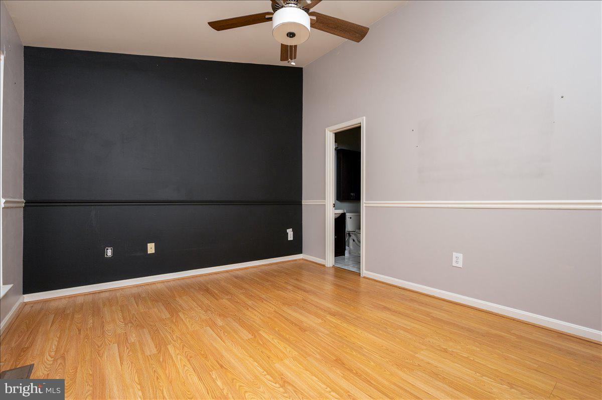 2209 Commissary Cir #284 Property Photo 10