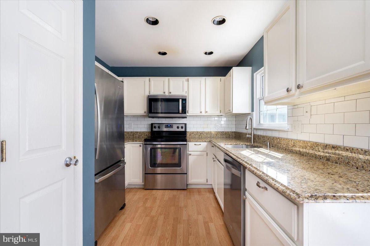 2209 Commissary Cir #284 Property Photo 12