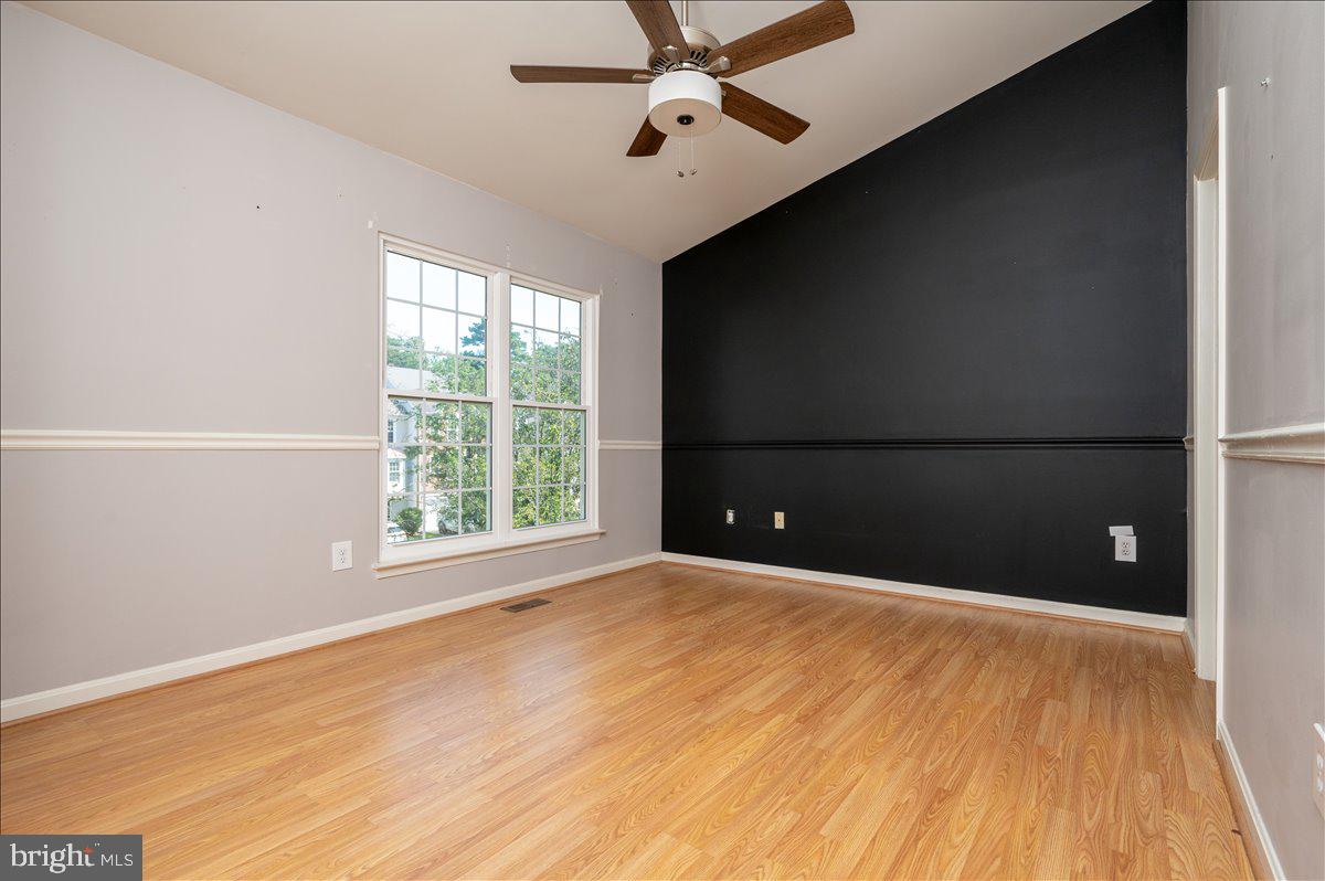2209 Commissary Cir #284 Property Photo 28