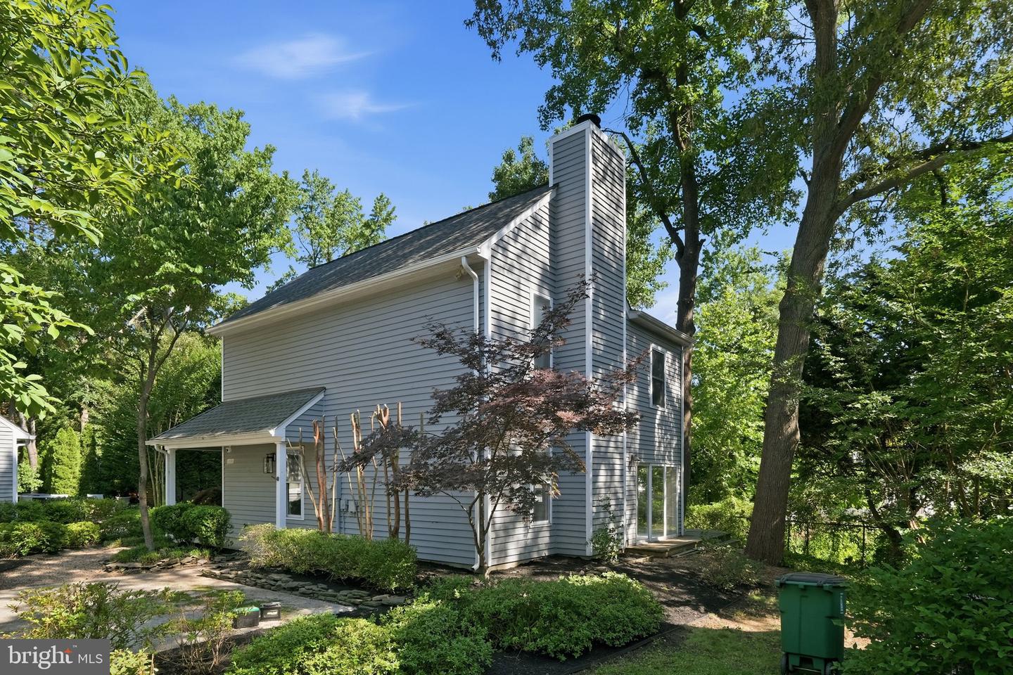 1529 RITCHIE LN