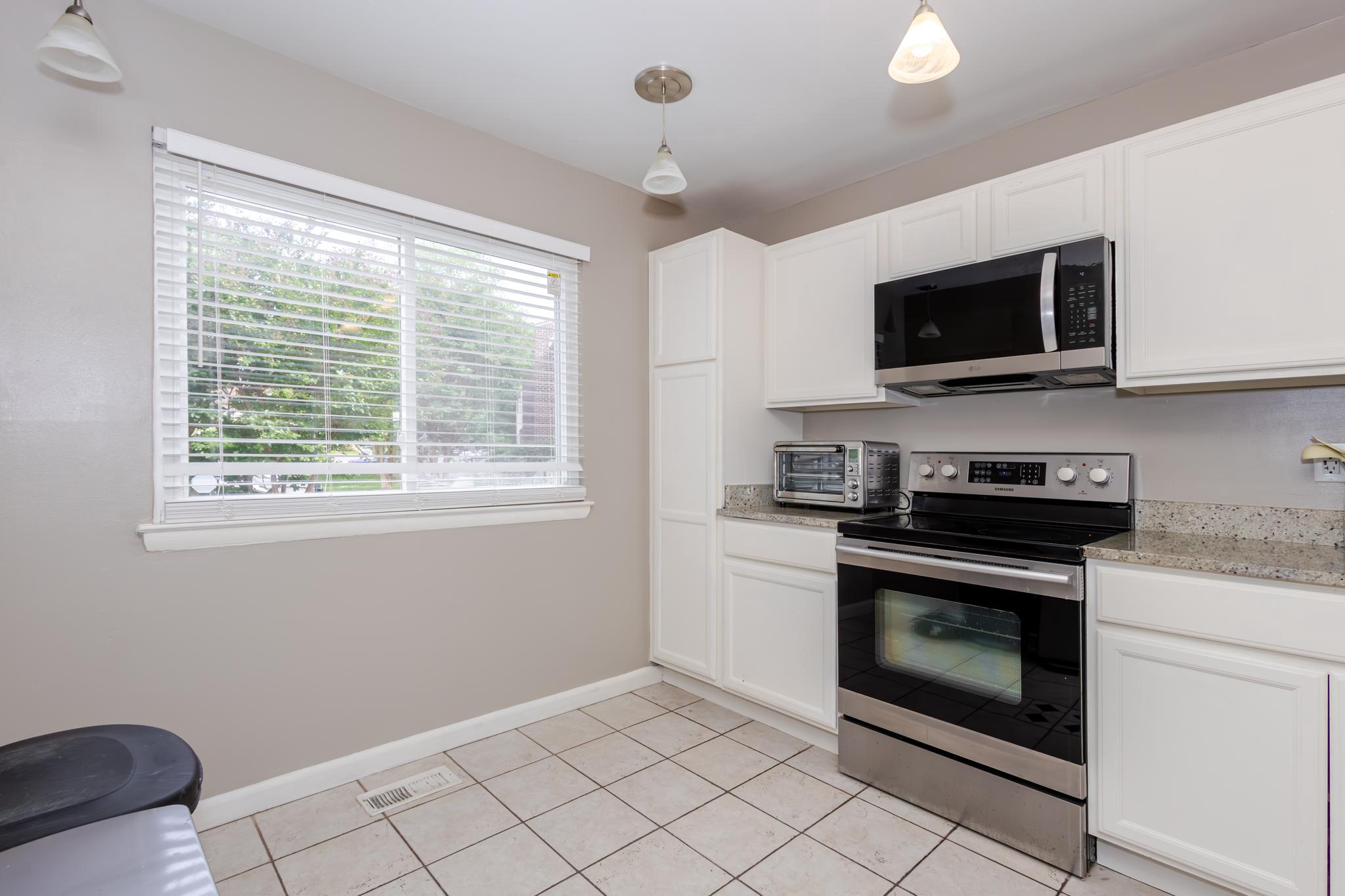 15 Copley Ct Property Photo 2