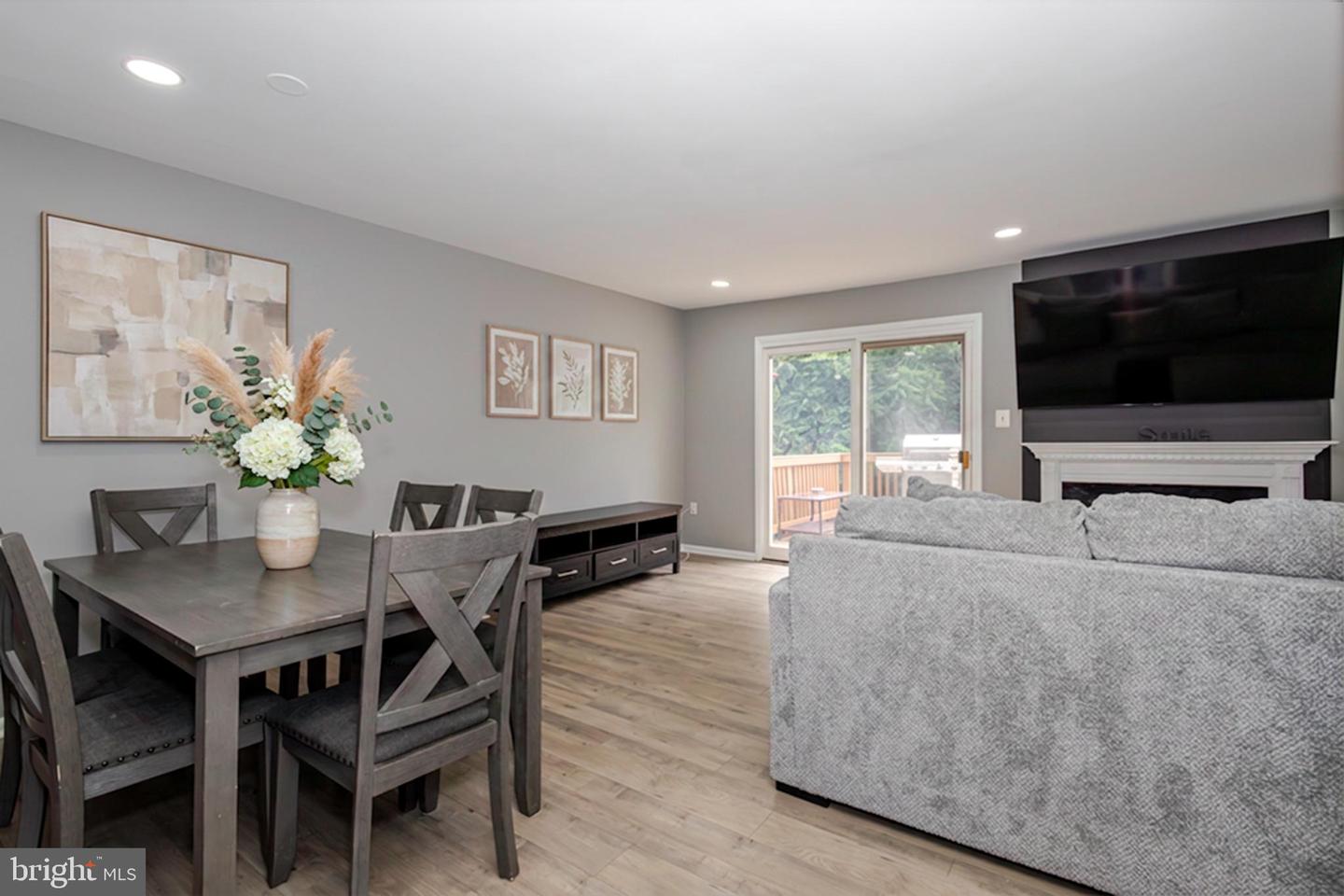 15 Copley Ct Property Photo 4
