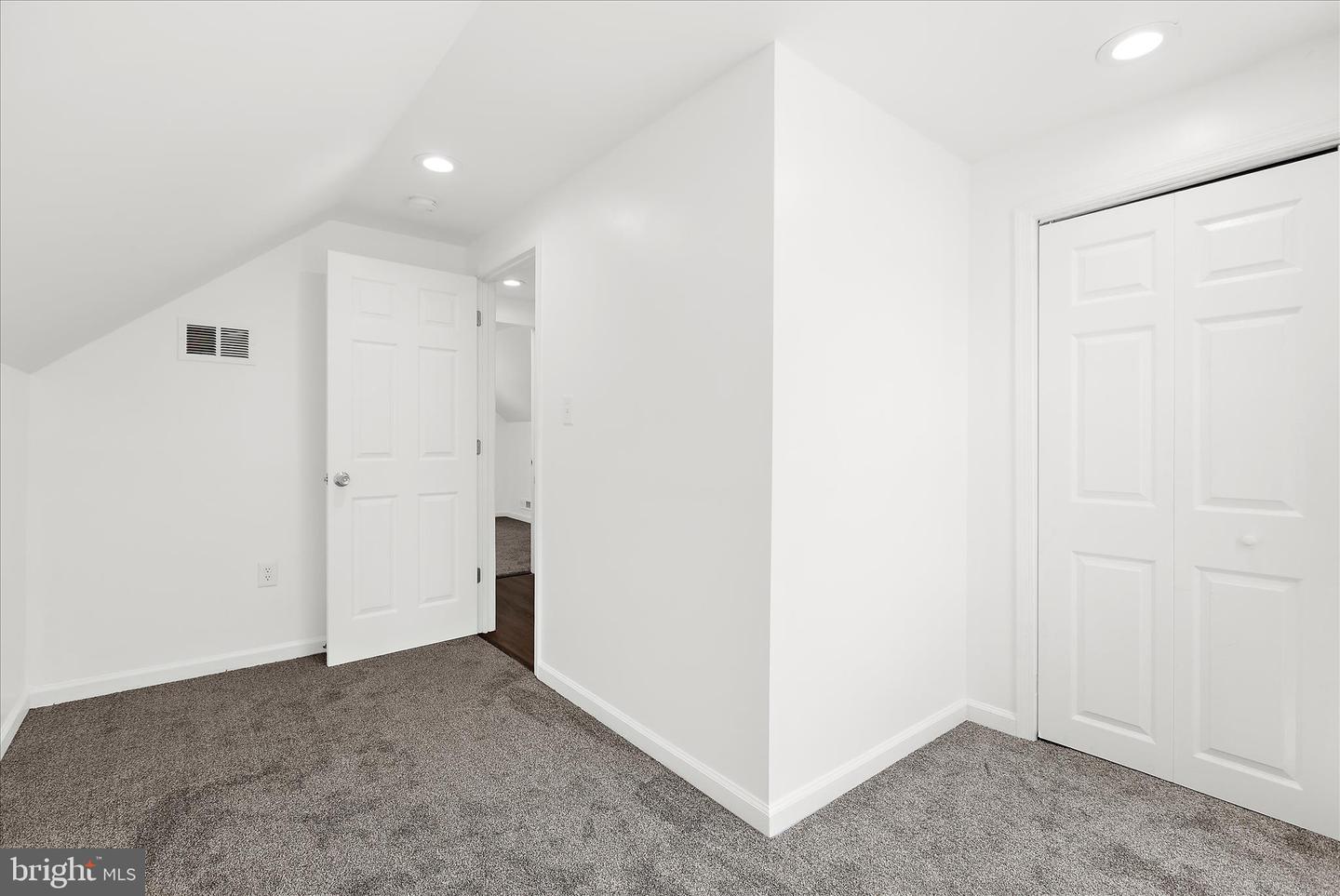 113 Ralph Rd Property Photo 32