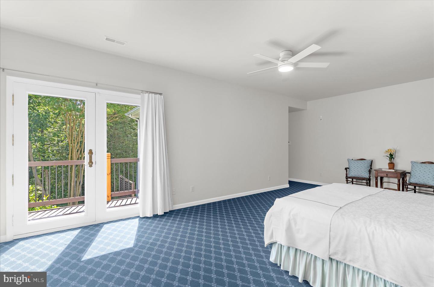 978 Stonington Dr Property Photo 39