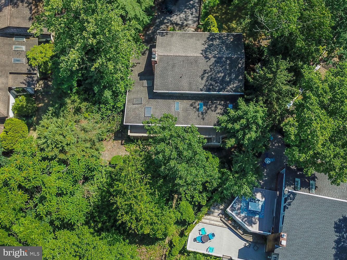 2644 Queen Anne Cir Property Photo 4