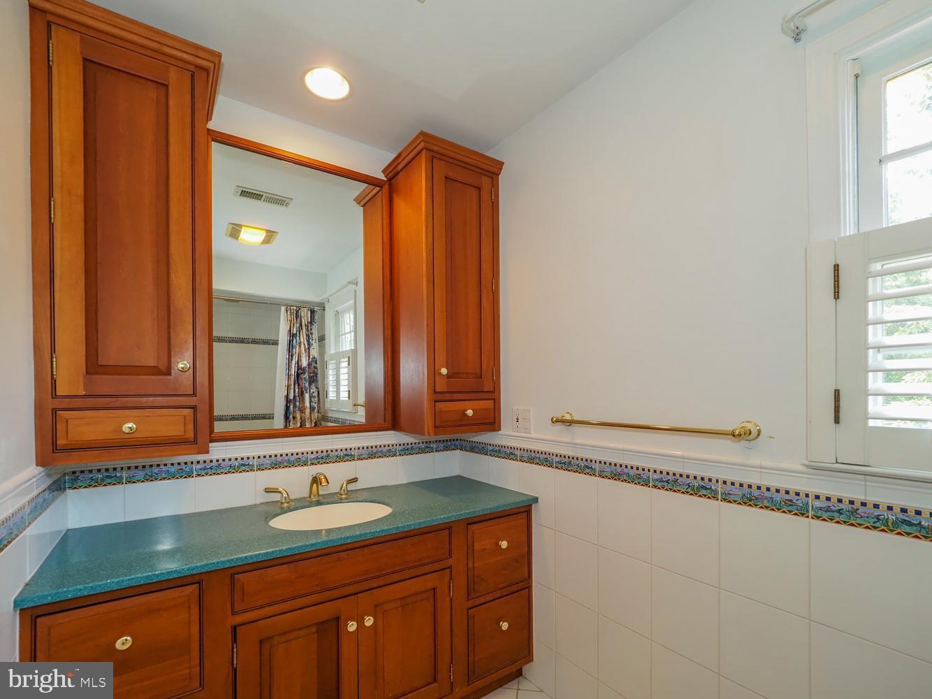 2644 Queen Anne Cir Property Photo 17