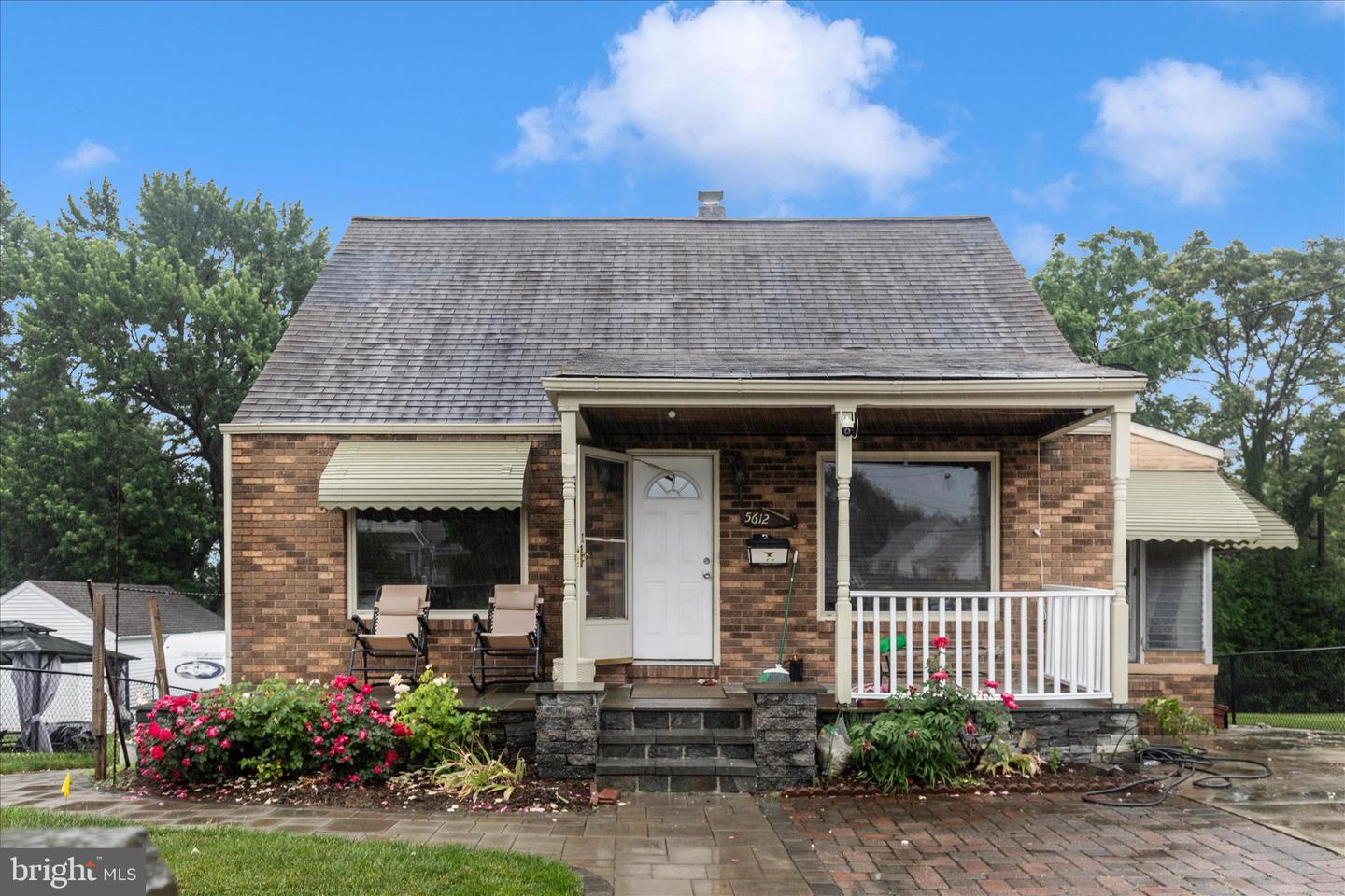 5612 LIBERTY TER