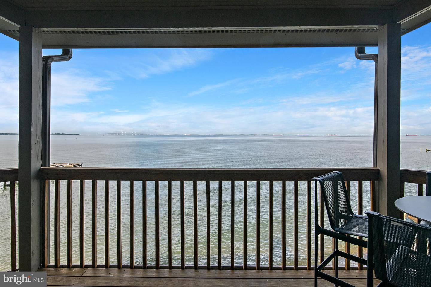 2127 Beach Village Ct #202 Property Photo 1