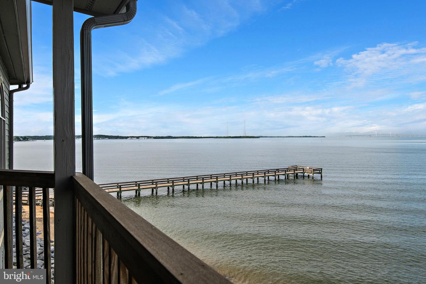 2127 Beach Village Ct #202 Property Photo 6