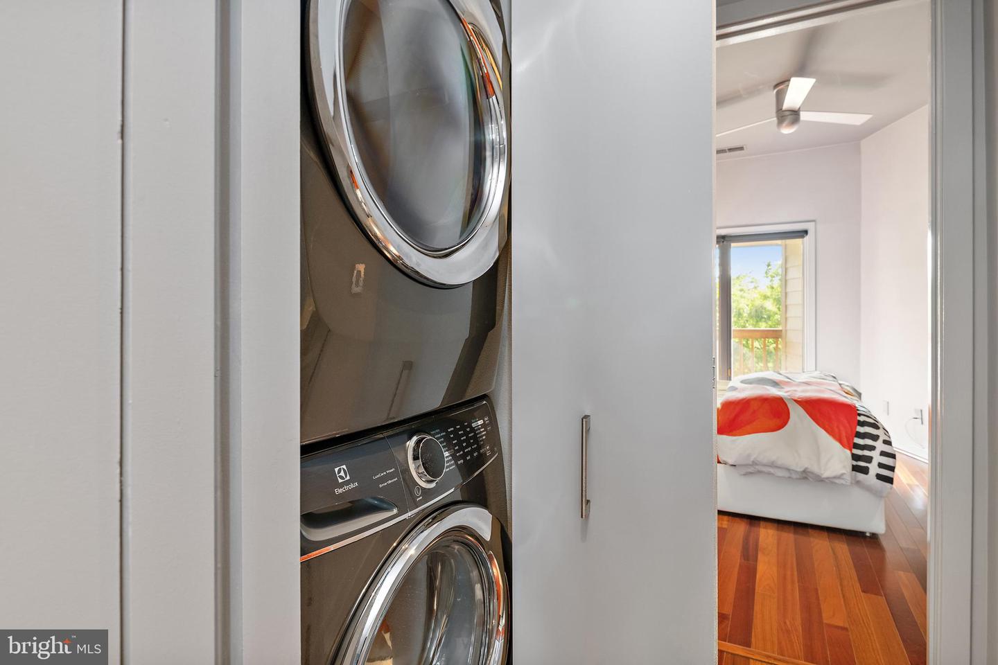 2127 Beach Village Ct #202 Property Photo 27