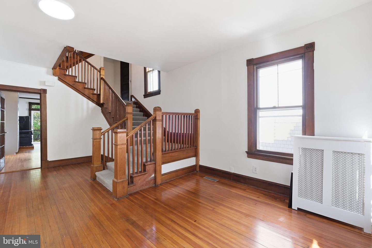 87 Shipwright St Property Photo 5