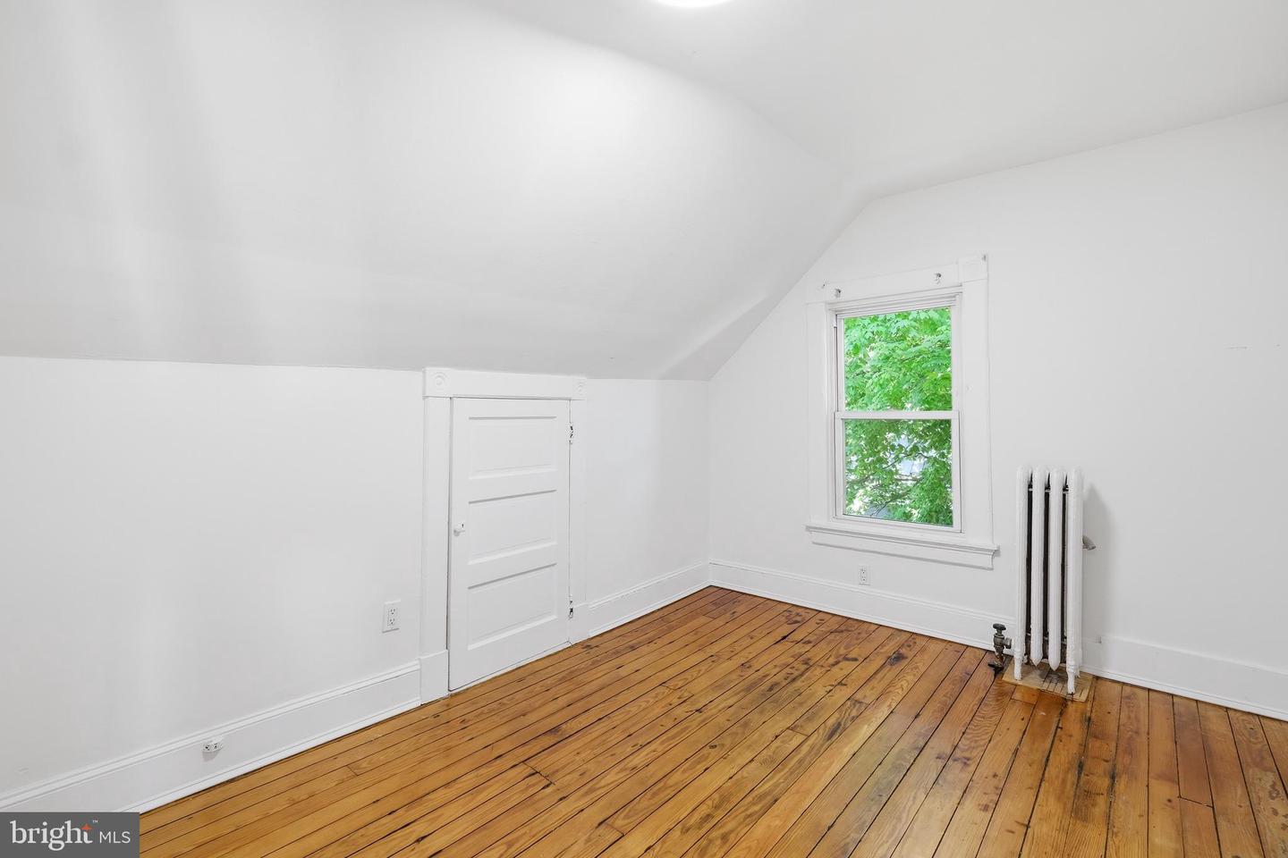 87 Shipwright St Property Photo 18